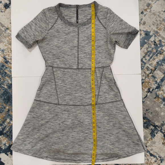Athleta En Route Ponte Gray Knit Shortsleeve Dress - Women's Medium Casual Comfy - Picture 16 of 16